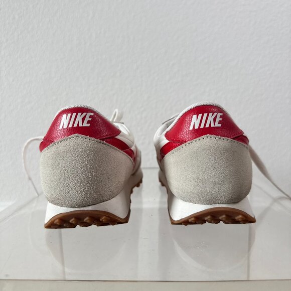 Nike Daybreak Sneakers Summit White & University Red Size 6.5 Retro Streetwear - Picture 8 of 16